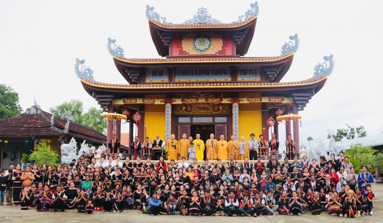 Khóa tu Ngày an lạc do Ban Hoằng pháp GHPGVN tỉnh tổ chức tại chùa Linh Thứu