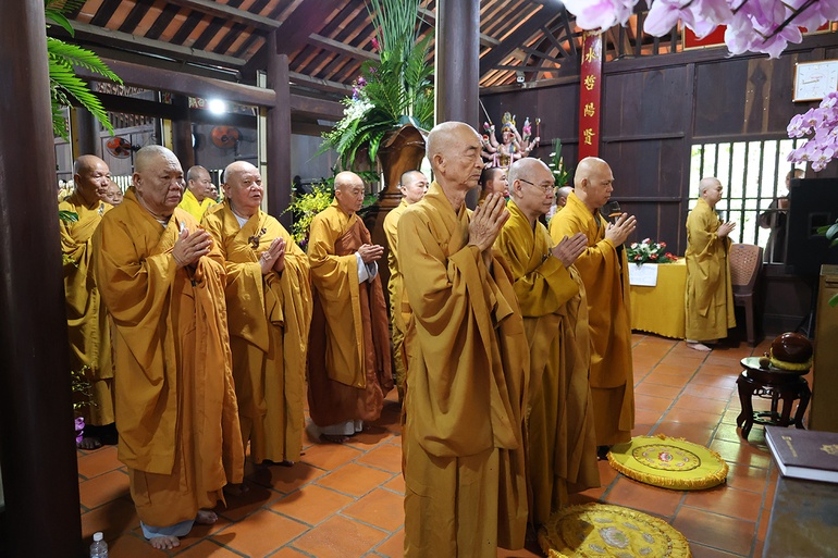 Lễ Tự tứ của chư Tăng trường hạ chùa Tôn Thạnh