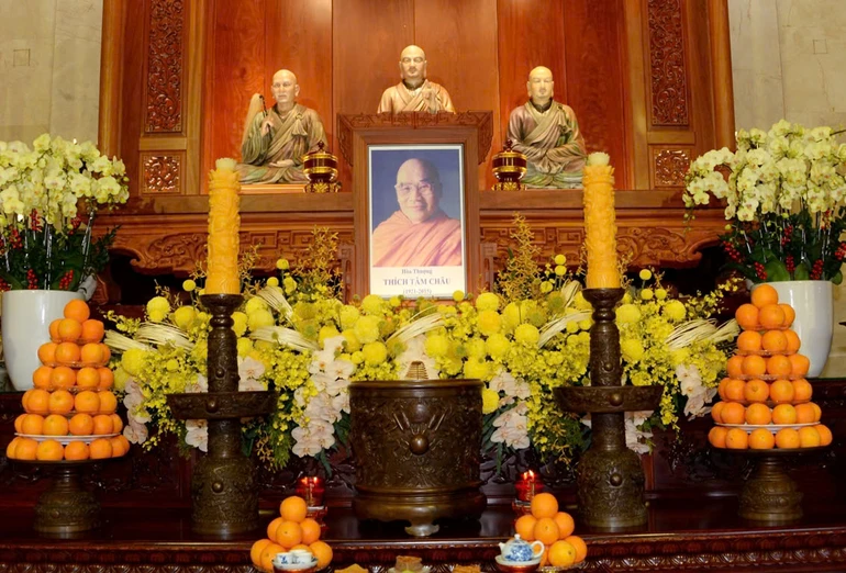 Di ảnh Hòa thượng Thích Tâm Châu tại Tổ đường Việt Nam Quốc Tự