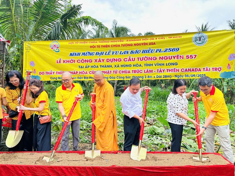 Chùa Tường Nguyên khởi công cầu bê-tông số 557 tại xã Hòa Hùng, tỉnh Vĩnh Long