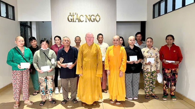 Bệnh nhân nghèo được bạn đọc Báo Giác Ngộ hỗ trợ điều trị bệnh