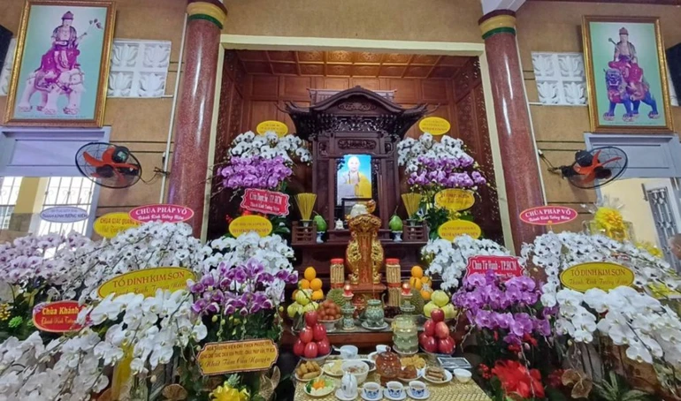 Di ảnh Ni trưởng Thích nữ Tịnh Hạnh tại chùa Bồ Đề