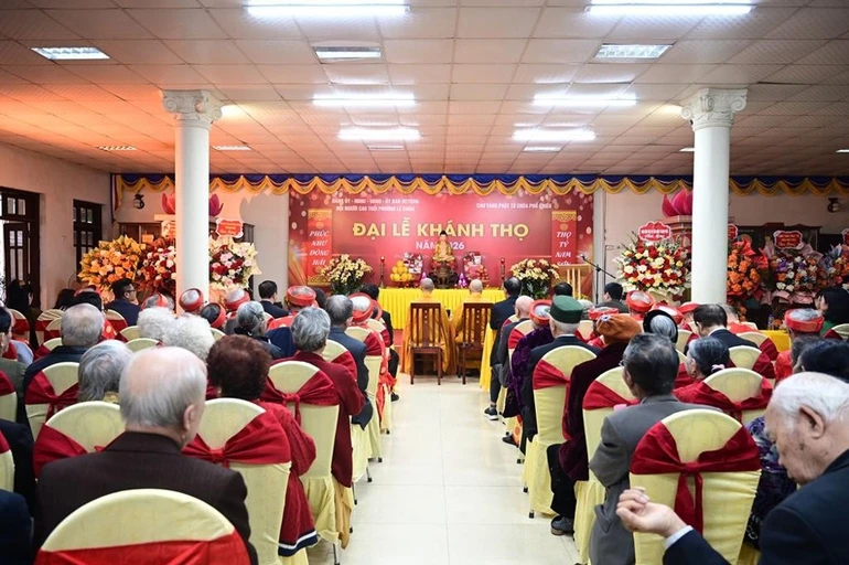 Quang cảnh Lễ khánh thọ Phật tử cao niên tại chùa Phổ Chiếu