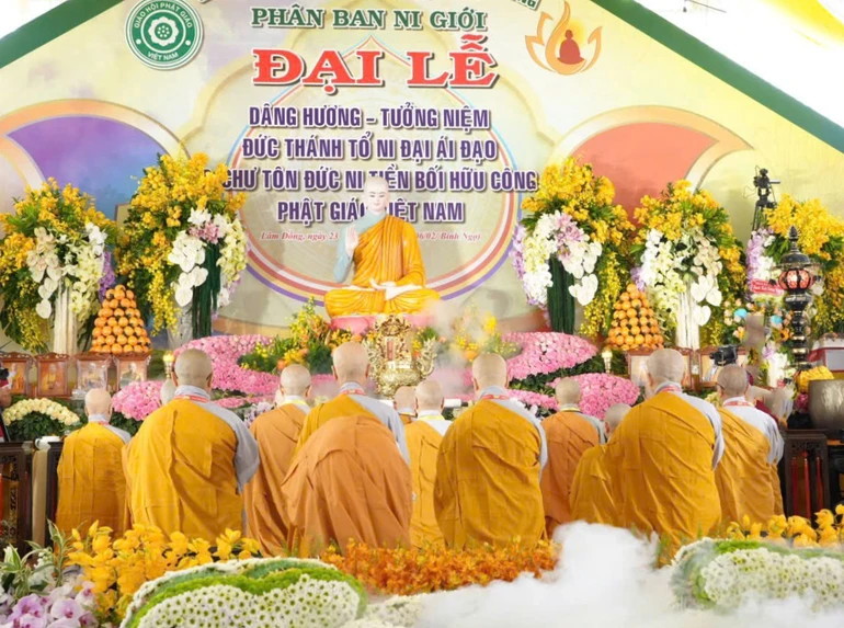 Lễ dâng hương tại chùa Phước Huệ vào sáng nay, 23-3-2026