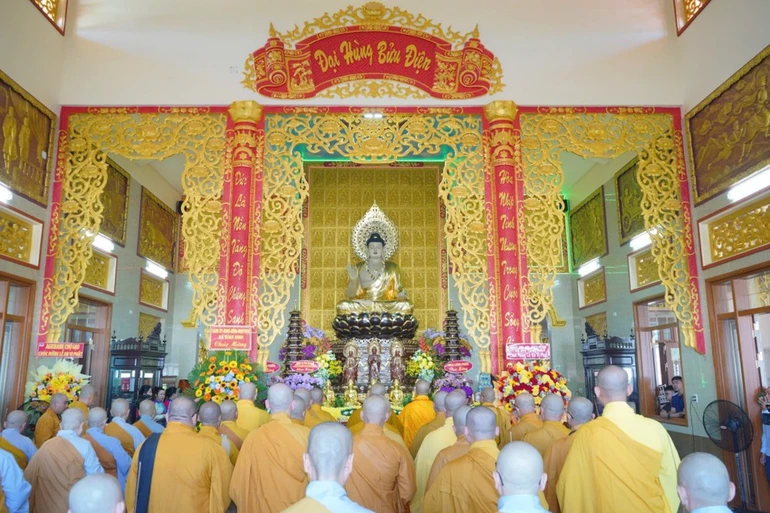 Lễ lạc thành ngôi Tam bảo và an vị Phật chùa Đức Hòa