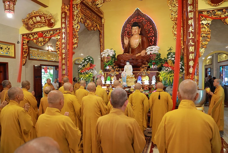 Lễ khánh tạ Tam bảo chùa Phước Đức