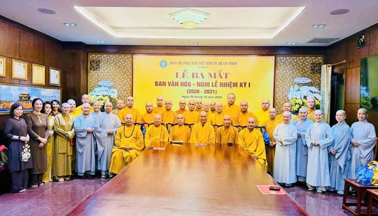 Toàn ban Văn hóa - Nghi lễ Phật giáo TP.HCM họp mặt lần đầu sau nhận quyết định chuẩn y nhân sự