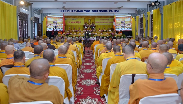 Khai mạc khóa bồi dưỡng chuyên môn về pháp chế năm 2023 tại Văn phòng II T.Ư