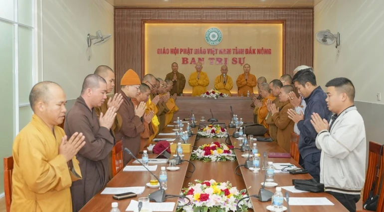 Ban Trị sự Phật giáo tỉnh Đắk Nông, Ban Hoằng pháp T.Ư và Phân ban Hoằng pháp đồng bào dân tộc thiểu số T.Ư thảo luận về Khóa hoằng pháp tu học cho đồng bào dân tộc thiểu số