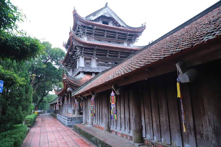 Gác chuông chùa Keo - một công trình nghệ thuật bằng gỗ độc đáo, tiêu biểu cho kiến trúc cổ Việt Nam thời Hậu Lê - Ảnh: Trung Thắng/BGN