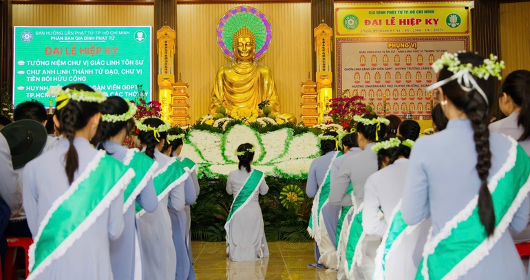 Phân ban Gia đình Phật tử TP.HCM tổ chức Lễ tưởng niệm chư vị sáng lập, chư tôn đức ân sư viên tịch