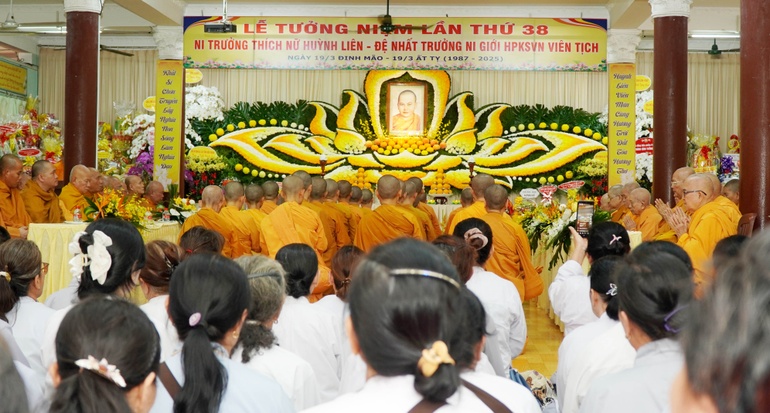 Tưởng niệm Ni trưởng Huỳnh Liên, tại tịnh xá Ngọc Phương, TP.HCM