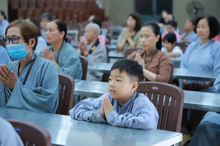 Khóa tu Ngày an lạc tại chùa Phổ Quang