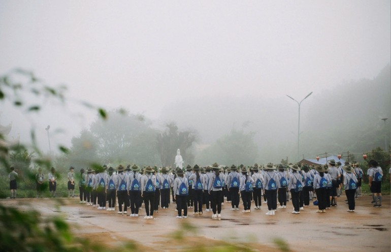 Liên trại Huấn luyện Lộc Uyển và Huyền Trang 