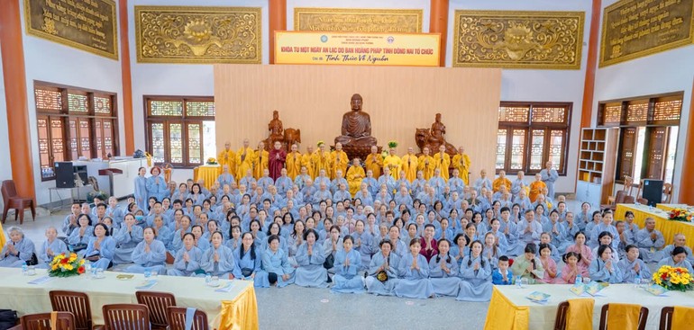 Lưu niệm tại buổi lễ