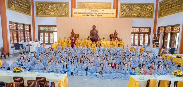 Lưu niệm tại buổi lễ