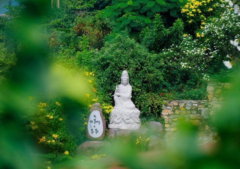 Cực lạc mỉm cười