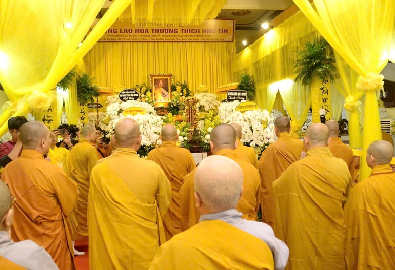 Giác linh đường Trưởng lão Hòa thượng Thích Như Tín tại chùa Hưng Long (P.Vườn Lài, TP.HCM)