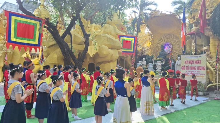 Lễ giỗ Tổ Hùng Vương tại chùa Kỳ Quang 2