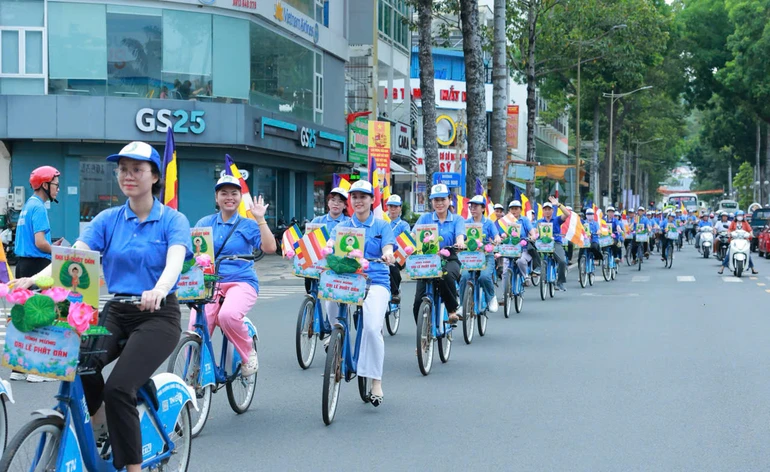 Hân hoan kính mừng ngày Đức Phật đản sanh