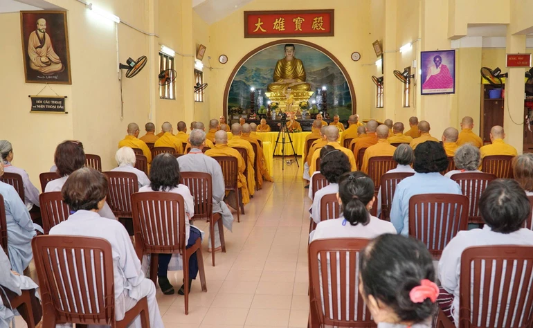 Khai giảng khóa tu học mùa hạ cho Phật tử trong ba tháng an cư Phật lịch 2570
