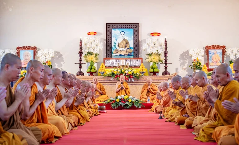 Khóa tu truyền thống hệ phái Khất sĩ lần thứ 41 tại tịnh xá Ngọc Thạnh (P.Tân Hải, TP.HCM)