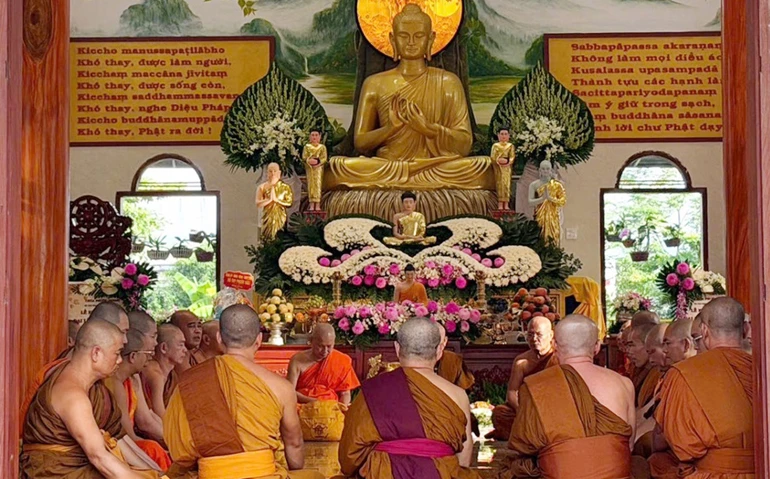 Trang nghiêm Lễ kiết giới Sīmā tại chùa Phước Quang 