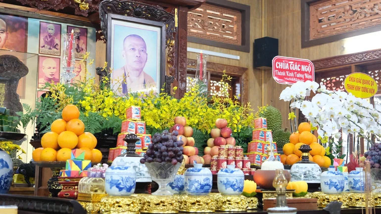 Di ảnh Hòa thượng Thích Nguyên Ngôn tôn trí tại chùa Khánh Vân - Ảnh: Chúc Nhật
