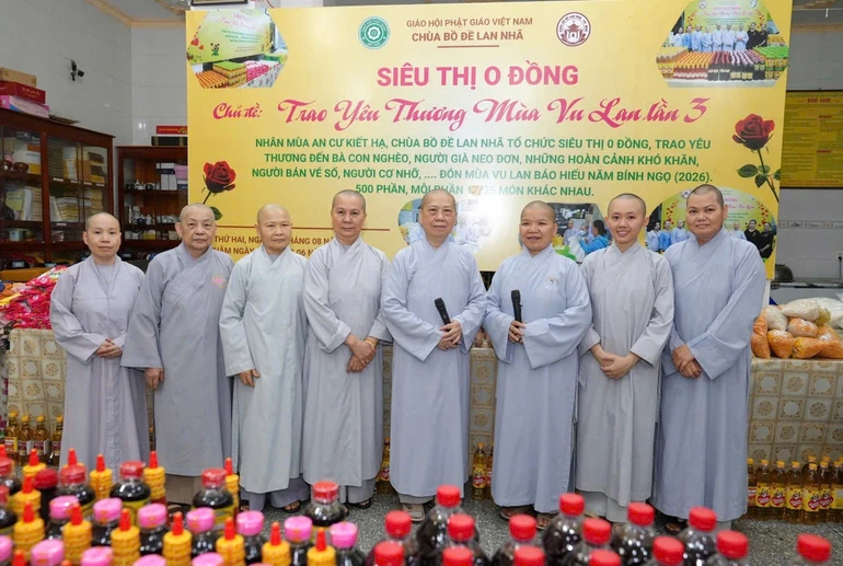Chương trình được chư Ni chùa Bồ Đề Lan Nhã tổ chức lần 3 nhân mùa Vu lan - Báo hiếu 