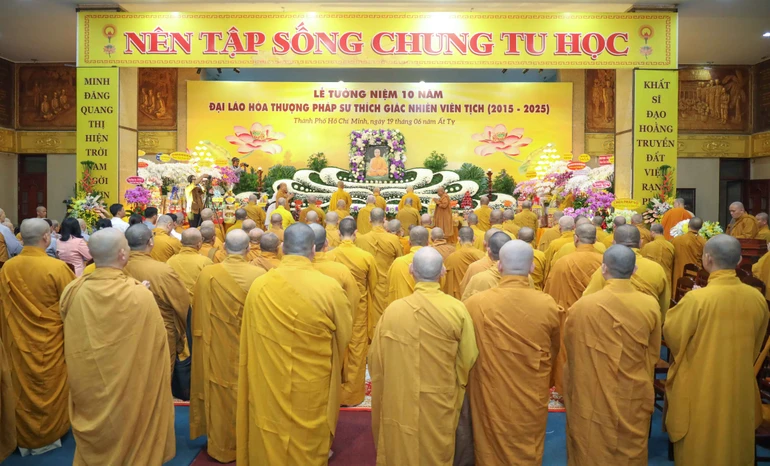 Trang nghiêm Lễ tưởng niệm 10 năm ngày Hòa thượng Pháp sư Thích Giác Nhiên viên tịch, tại pháp viện Minh Đăng Quang, TP.HCM - Ảnh: Nguyên Tài/BGN