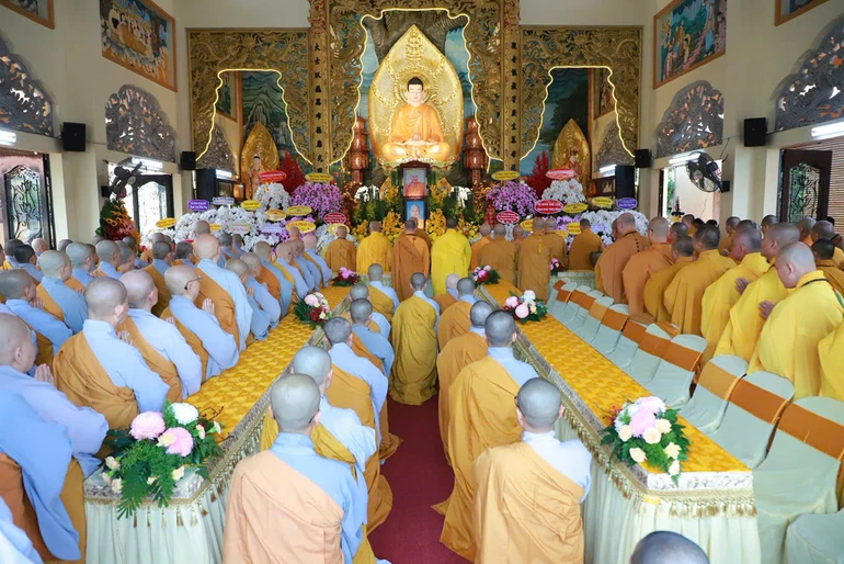 Trang nghiêm Lễ tưởng niệm Trưởng lão Hòa thượng Thích Tâm Châu và Ni trưởng Thích nữ Như Giác tại Quan Âm tu viện (P.Cầu Kiệu, TP.HCM)