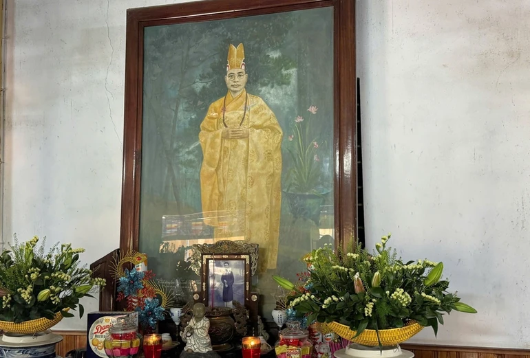 Di ảnh Hòa thượng Thích Mật Nguyện được tôn trí tại tổ đình Linh Quang (P.Thuận Hóa, TP.Huế)