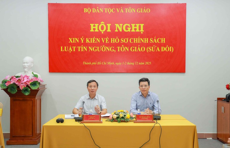 Hội nghị xin ý kiến về hồ sơ chính sách Luật Tín ngưỡng, tôn giáo (sửa đổi) do Ban Tôn giáo Chính phủ - Bộ Dân tộc và Tôn giáo tổ chức - Ảnh: Nguyên Tài/BGN