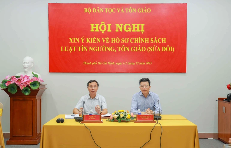 Hội nghị xin ý kiến về hồ sơ chính sách Luật Tín ngưỡng, tôn giáo (sửa đổi) do Ban Tôn giáo Chính phủ - Bộ Dân tộc và Tôn giáo tổ chức - Ảnh: Nguyên Tài/BGN