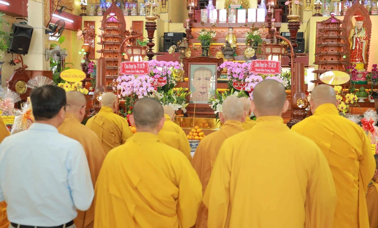 Trang nghiêm Lễ tưởng niệm Hòa thượng Thích Từ Hạnh tại chùa Hòa Khánh - Ảnh: Nguyên Tài/BGN