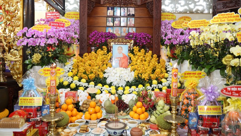 Di ảnh Ni trưởng Thích nữ Như Đức tôn trí tại tổ đường chùa Dược Sư (P.Bình Lợi Trung, TP.HCM) - Ảnh: Thanh Tốt