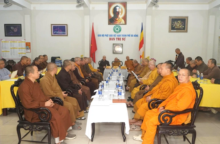 Quang cảnh buổi họp của Ban Thường trực Ban Trị sự GHPGVN TP.Đà Nẵng, ngày 13-3