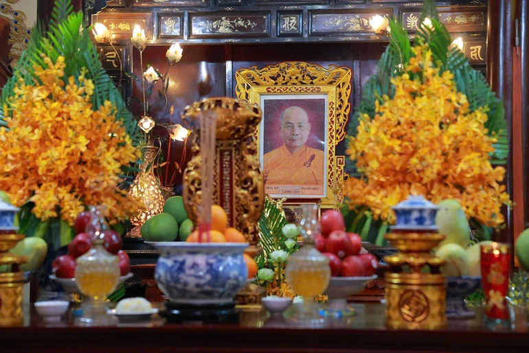 Giác linh đài Hòa thượng Thích Trung Hậu tại chùa Linh Thái (xã Xuân Thới Sơn, TP.HCM)