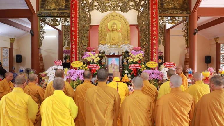 Lễ tưởng niệm Hòa thượng Thích Đạt Đạo, khai sơn chùa Bát Nhã (P.Bình Lợi Trung, TP.HCM)