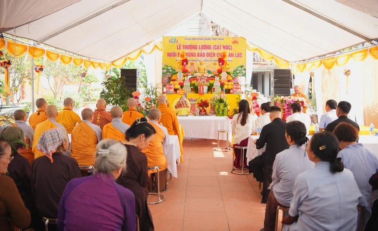 Quang cảnh buổi lễ