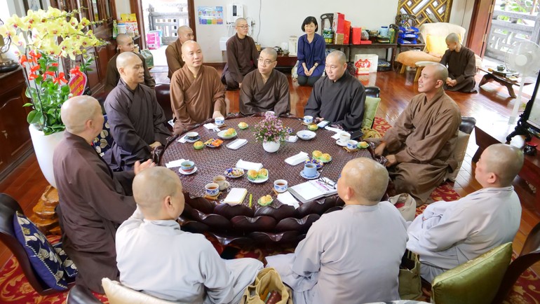 Quang cảnh buổi họp mặt