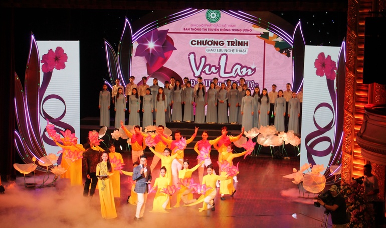 Chương trình nghệ thuật “Vu Lan - Đạo hiếu và Dân tộc” năm 2023 tại Nhà hát lớn Hà Nội