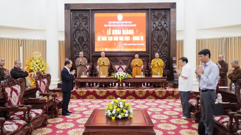 Niệm Phật cầu gia hộ