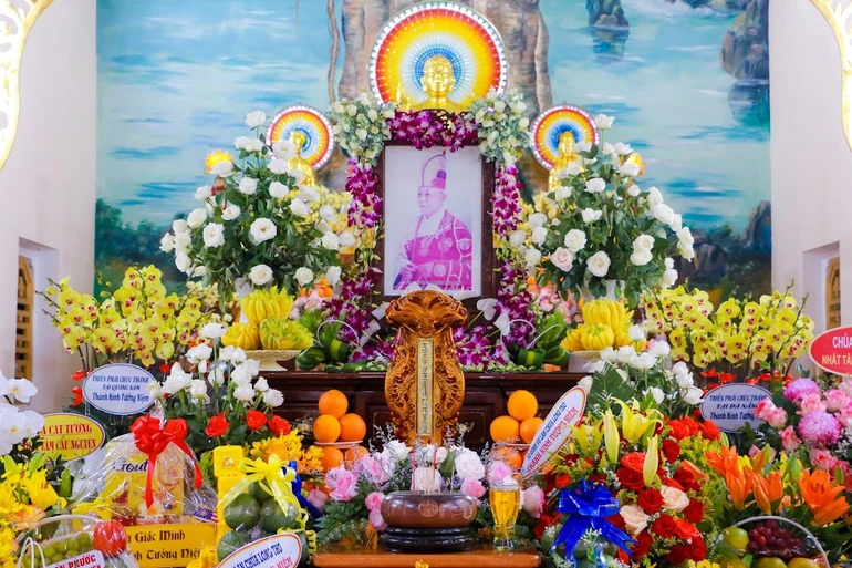 Di ảnh Hòa thượng Thích Như Đạt