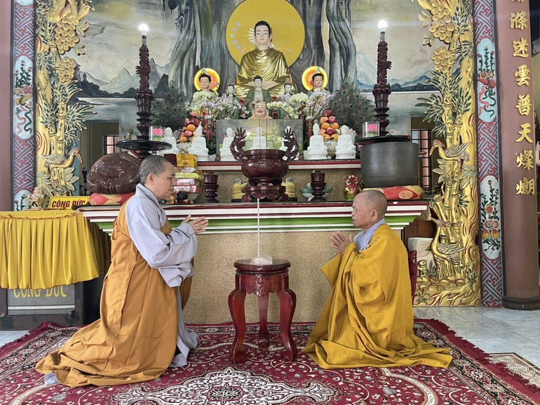 Chư tôn đức Ni đối thú an cư tại trường hạ chùa Huyền Long