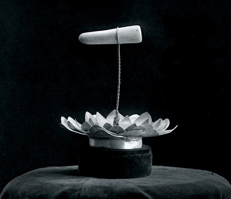 Xá-lợi Răng thiêng liêng của Đức Phật