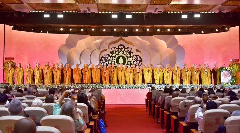 Nghi thức cầu gia bị do phái đoàn đại biểu GHPGVN thực hiện tại Đại lễ Vesak Liên Hiệp Quốc 2025 - Ảnh: Quảng Đạo/BGN