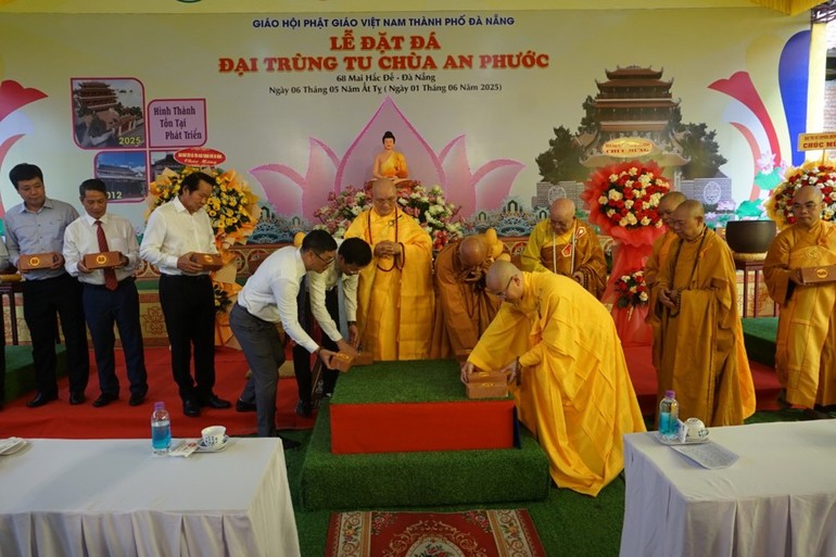 Đặt đá khởi công đại trùng tu chùa An Phước (Q.Sơn Trà, TP.Đà Nẵng)