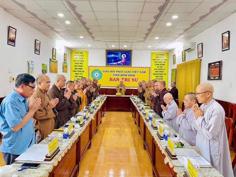 Niệm Phật cầu gia hộ