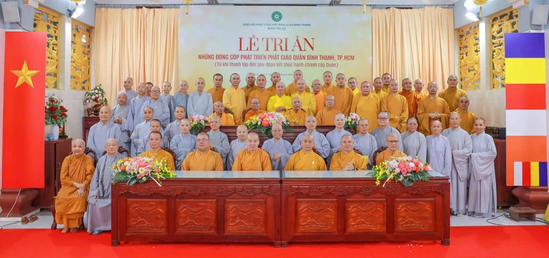 Lưu niệm buổi họp mặt Tri ân Ban Trị sự, Tăng Ni Q.Bình Thạnh